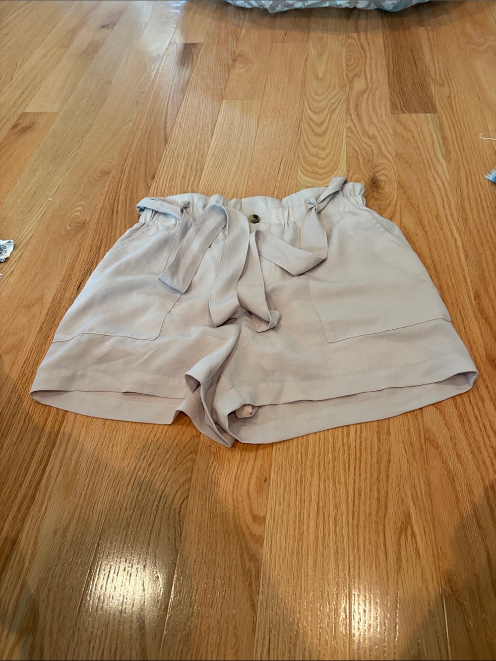 the room Light Taupe High-Waist Paperbag Shorts with Tie